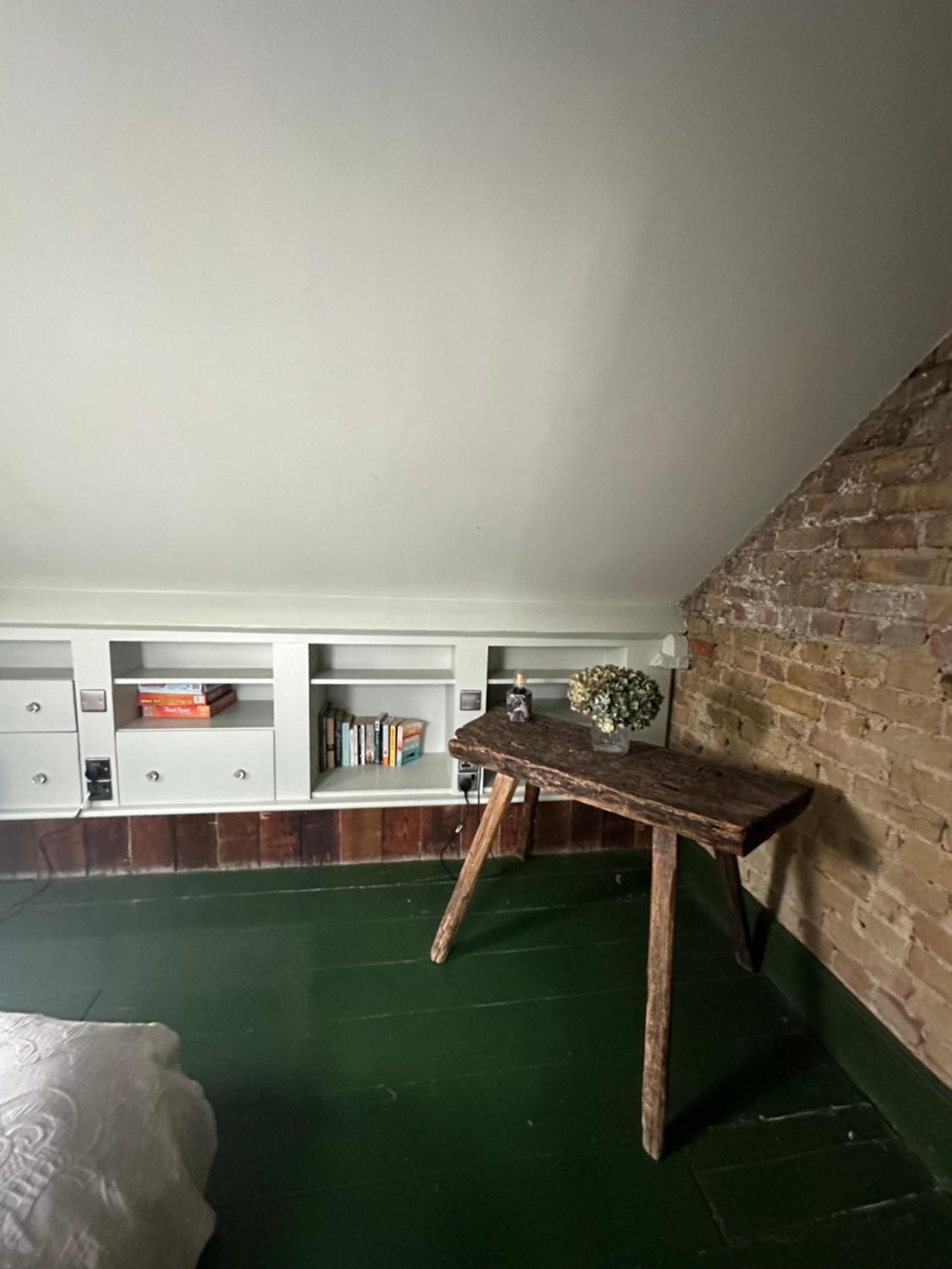 Campania & Jones House * Londra
